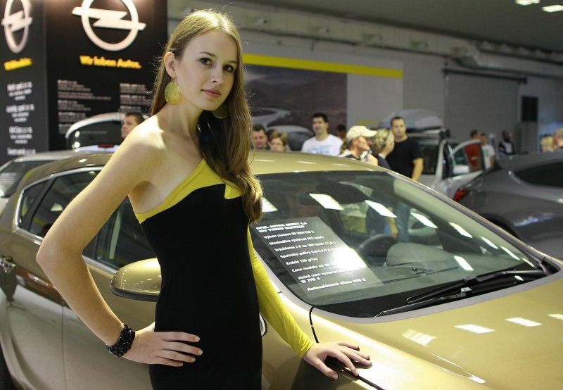 Fotoreport - Autoshow - Autosalon Nitra 2012 otvoril svoje brny nvtevnkom aj tento rok