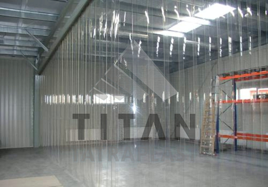 Protiprievanov clony z mkenho PVC od TITAN - Tatraplast s.r.o.