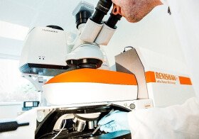 Technológia Renishaw dokáže identifikovať mikroplasty v životnom prostredí