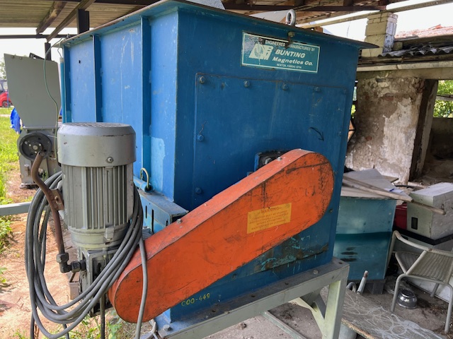 Bubnový magnet Buntig Magnetics, Kansas